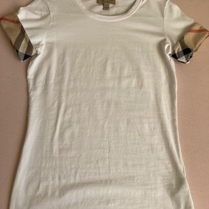 Authentic Burberry top. New no tags